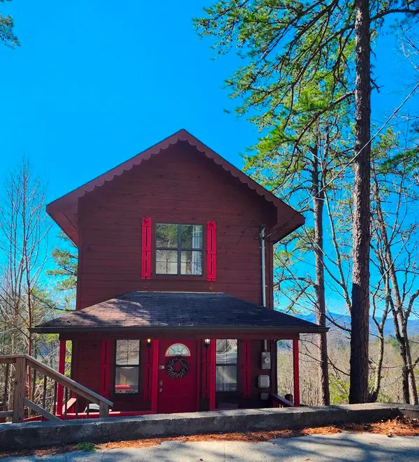 1809 Red Bone Way, Sevierville, TN 37876