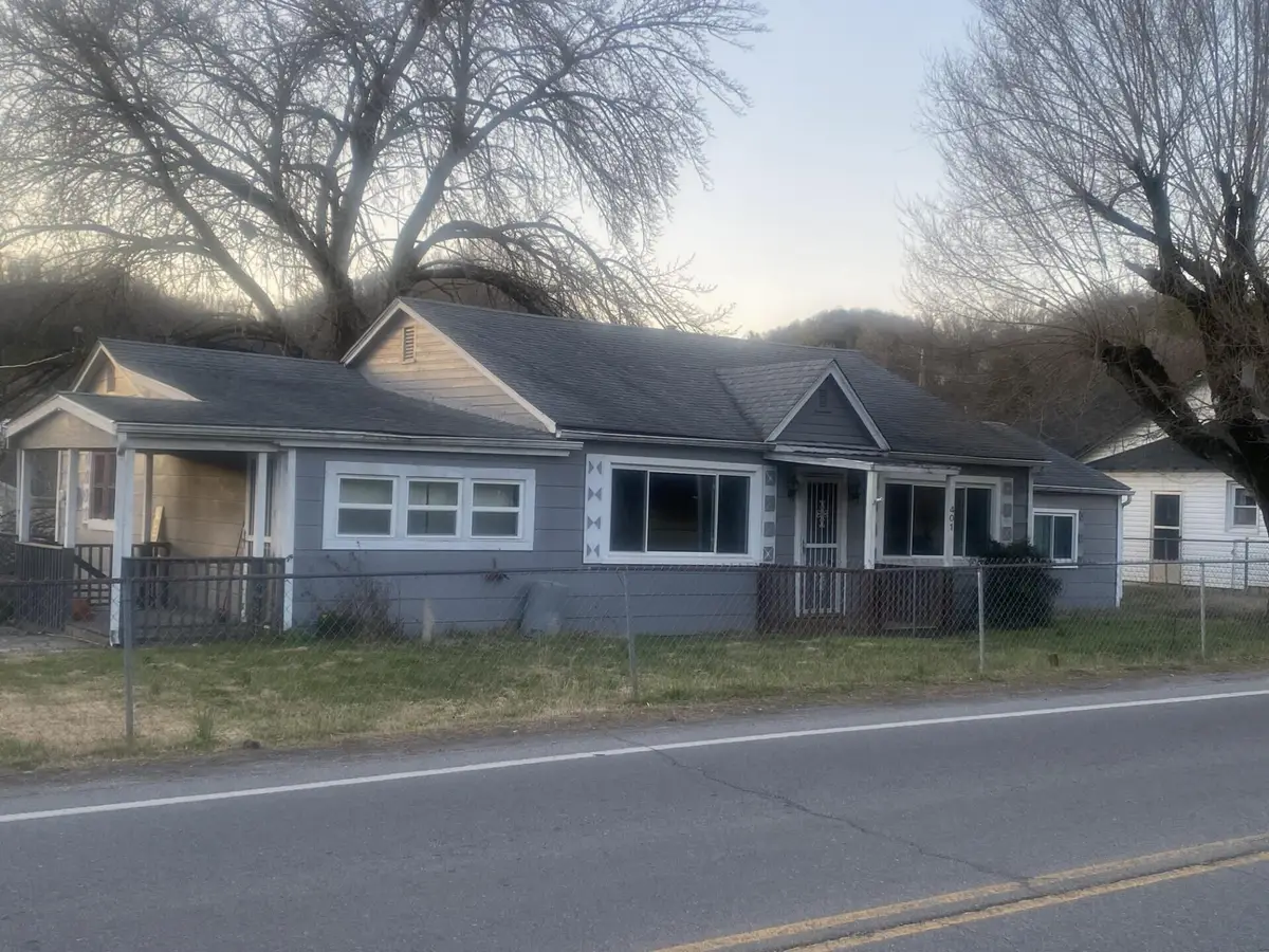 401 W Broadway Street, Rogersville, TN 37857 - Image #1