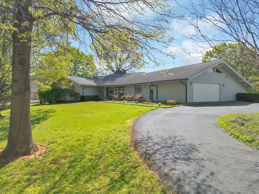 310 Par Lane, Greeneville, TN 37743 - Image #2