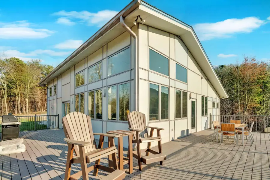 1098 Paint Mountain Road, Greeneville, TN 37743 - Image #2