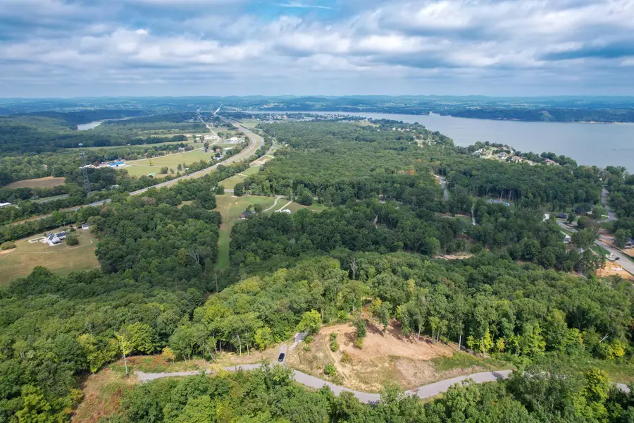 102 Ridgeline Trail, Dandridge, TN 37725 - Image #3