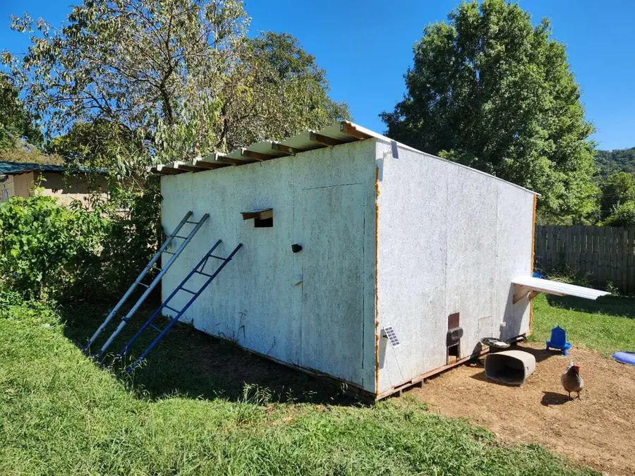 163 Spoone Street, Bean Station, TN 37708 - Image #2