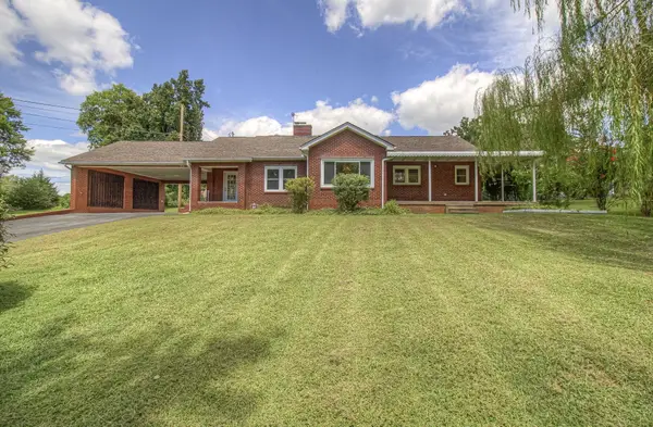240 Clifton Heights Road, Newport, TN 37821