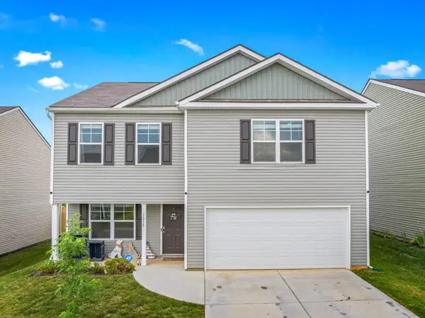 1316 Clark Point Road, Kingsport, TN 37660