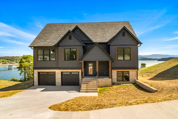 411 Hampton Way, Dandridge, TN 37725