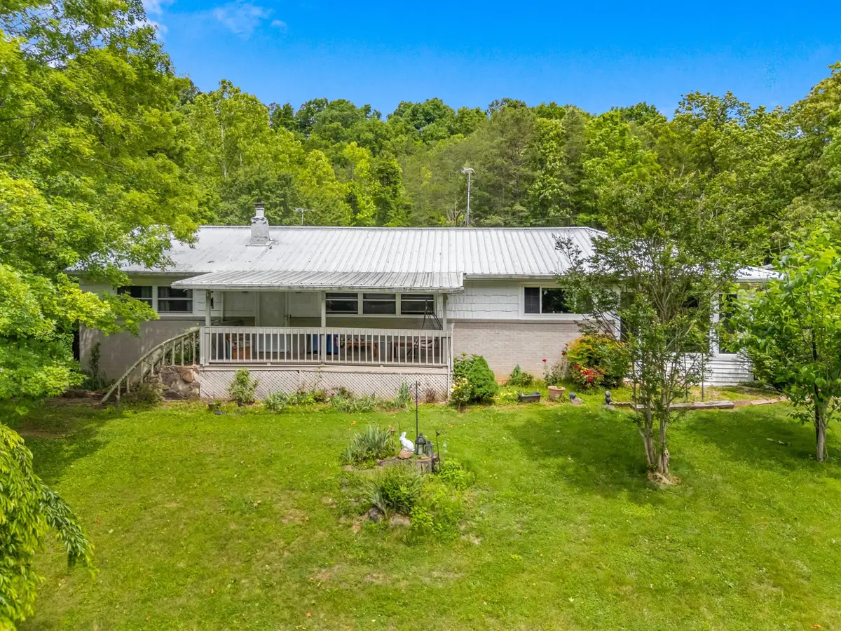 3310 Goshen Valley Road, Rogersville, TN 37857 - Image #1