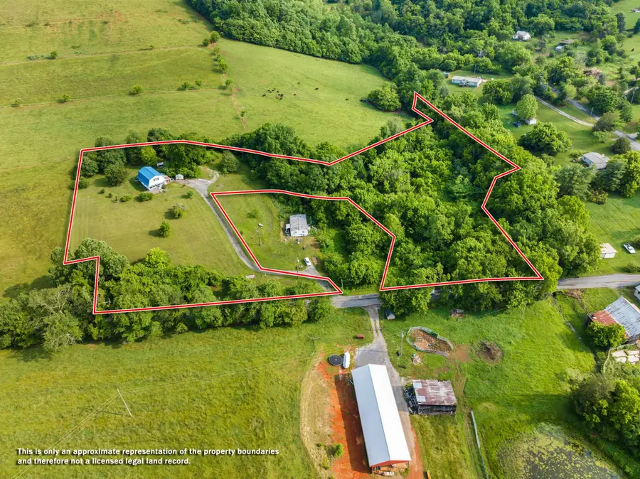 672 S Chucky Pike, Talbott, TN 37877 - Image #2