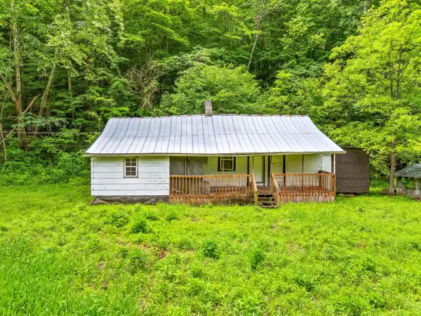 1185 Yellow Branch Road, Sneedville, TN 37869