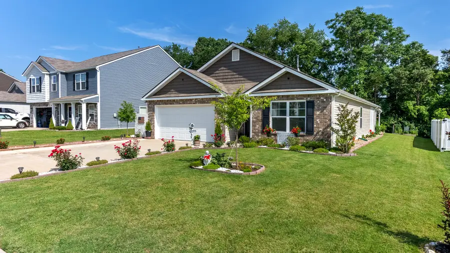 367 Caroline Court, Talbott, TN 37877 - Image #2