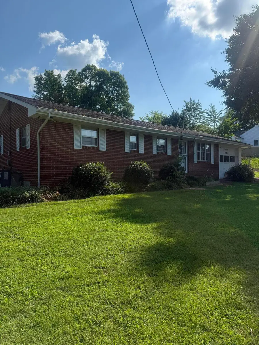 139 Easy Street, Newport, TN 37821 - Image #2