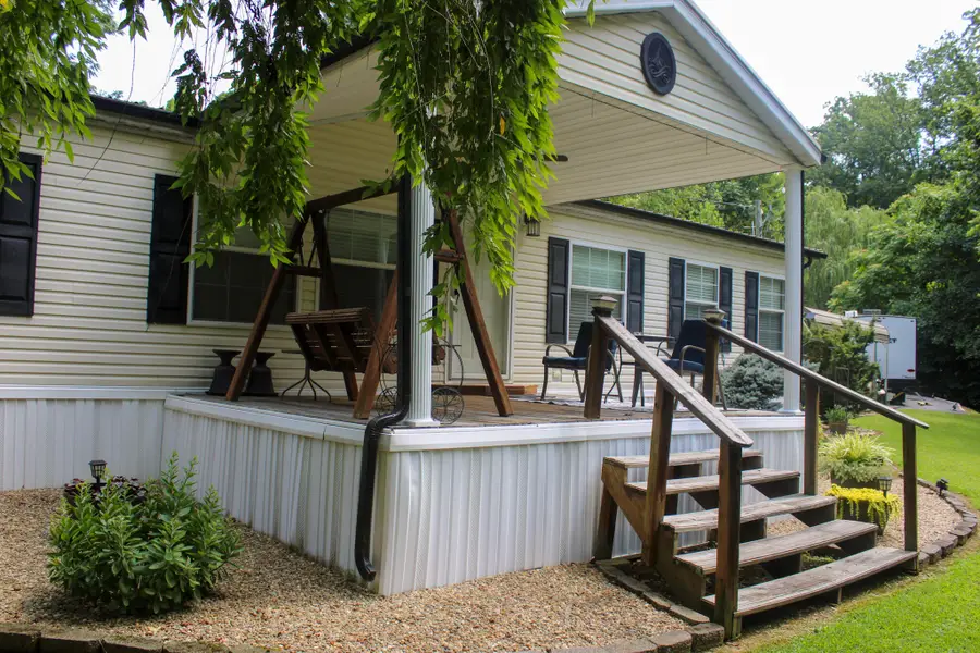 127 Chipmunk Hollow Way, Newport, TN 37821 - Image #2