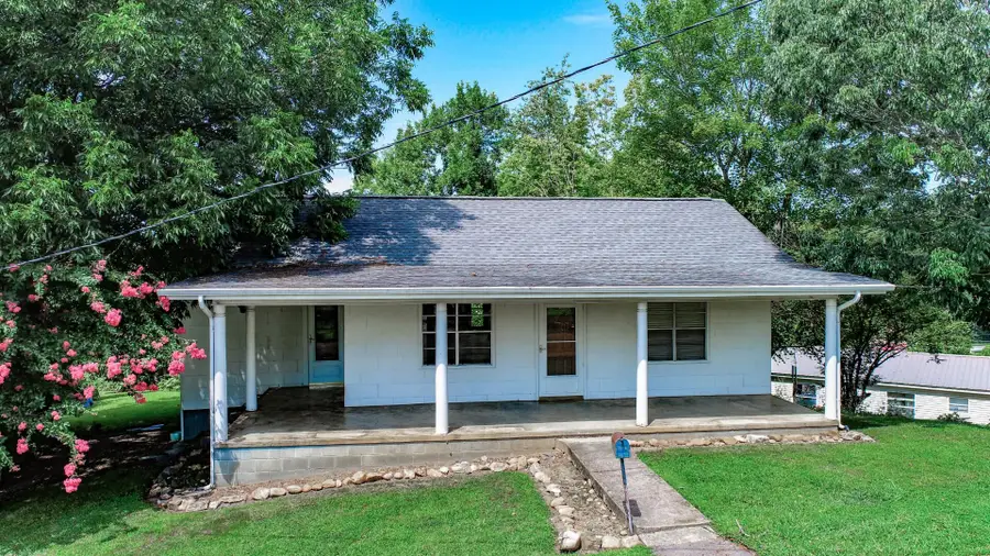 141 Hiola St, Newport, TN 37821 - Image #3