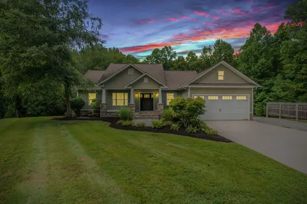 179 Champ West Lane, Helenwood, TN 37755