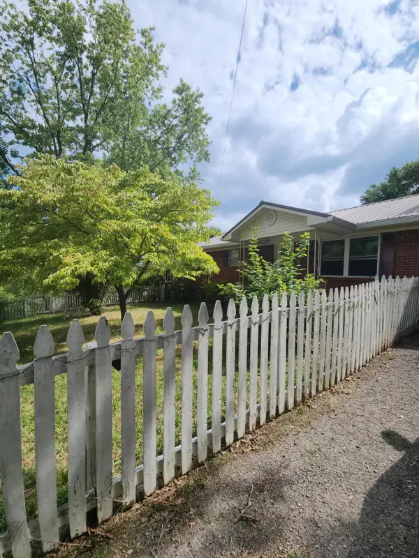 300 Tanasi Drive, Newport, TN 37821