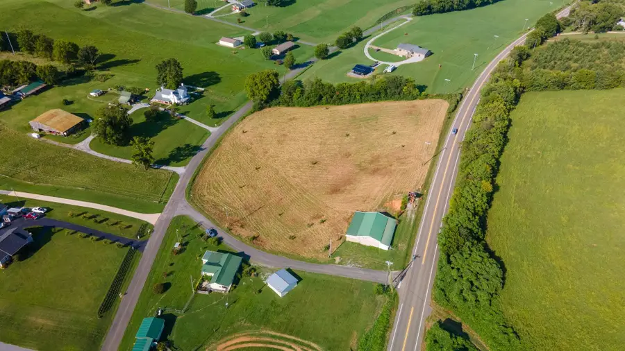 1835 Hammer Road, Dandridge, TN 37725 - Image #3