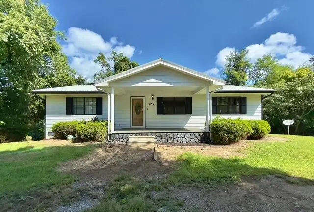 827 Seabrook Street, Newport, TN 37821 - Image #1