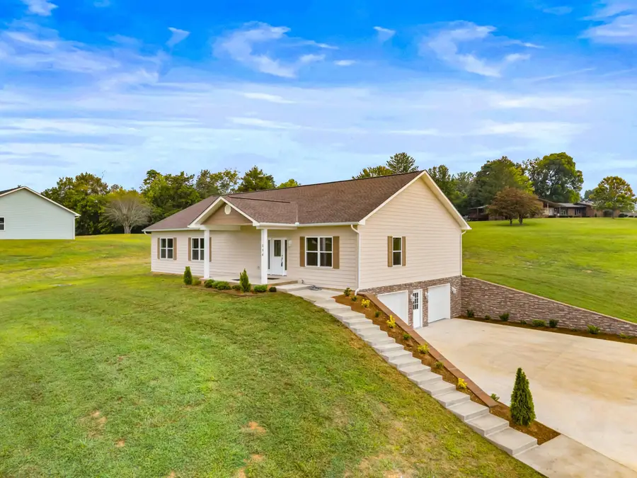 154 Peace Road, Newport, TN 37821 - Image #2