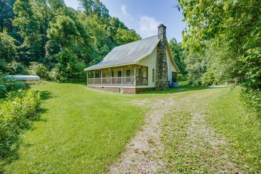 131 Gibson Hollow Road, Eidson, TN 37731 - Image #2