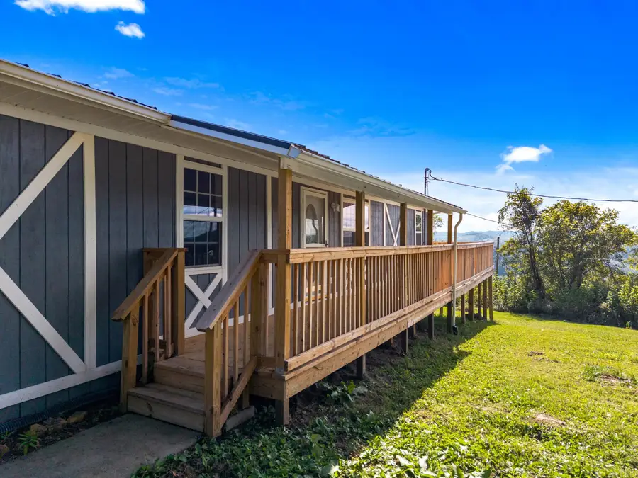 246 Collingsworth Road, Sneedville, TN 37869 - Image #2