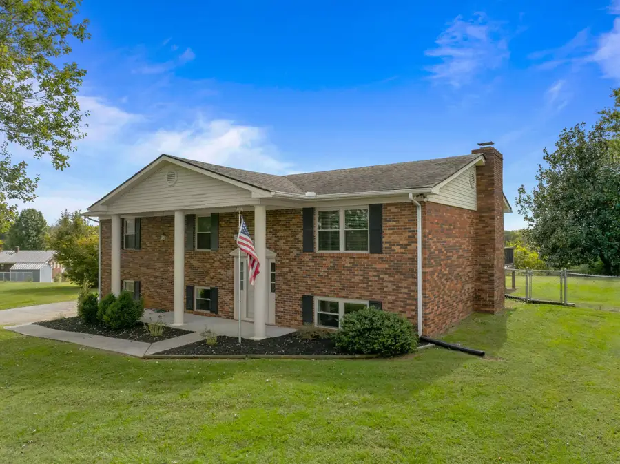 6864 Westgate Circle, Talbott, TN 37877 - Image #3