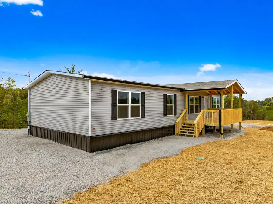 7204 Mountain Valley Rd Road, Whitesburg, TN 37891 - Image #3