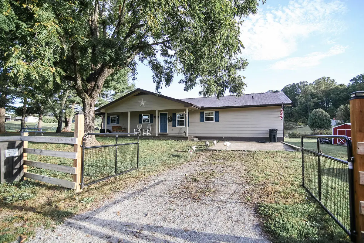 5245 Poplar Springs Road, Greeneville, TN 37743 - Image #1