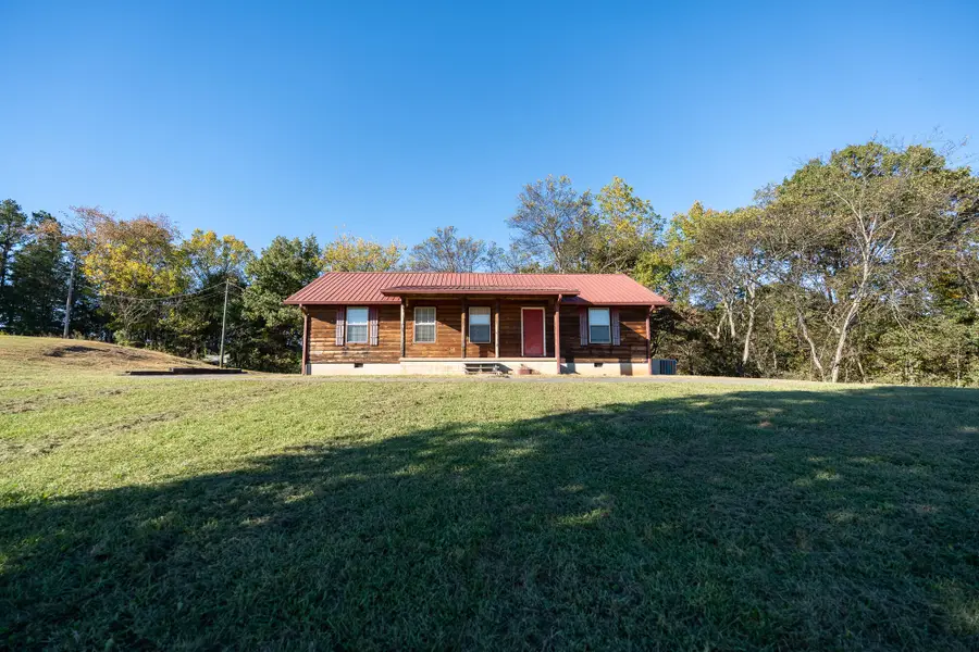 232 Highway 92 S, Dandridge, TN 37725 - Image #2