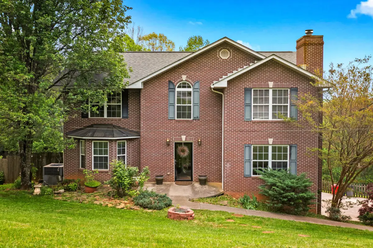 150 Grandview Dr, Maynardville, TN 37807 - Image #1