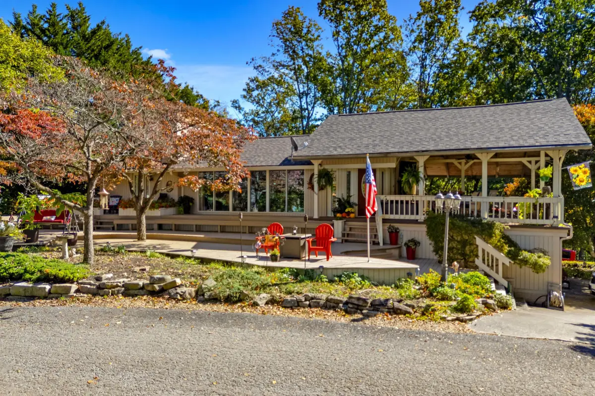 1184 Mimosa Dr, Morristown, TN 37814 - Image #1