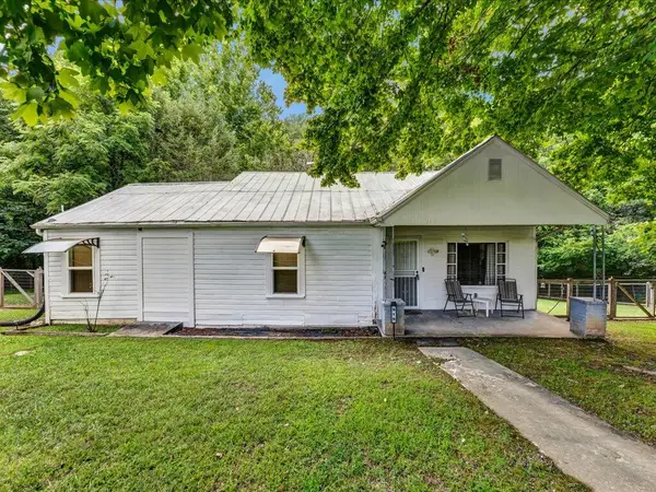 919 Highway 340, Parrottsville, TN 37843