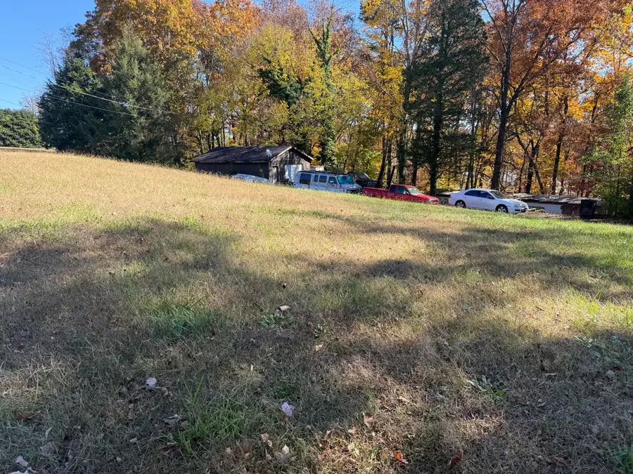 2350 Joe Stephens Rd Road, Morristown, TN 37814 - Image #2