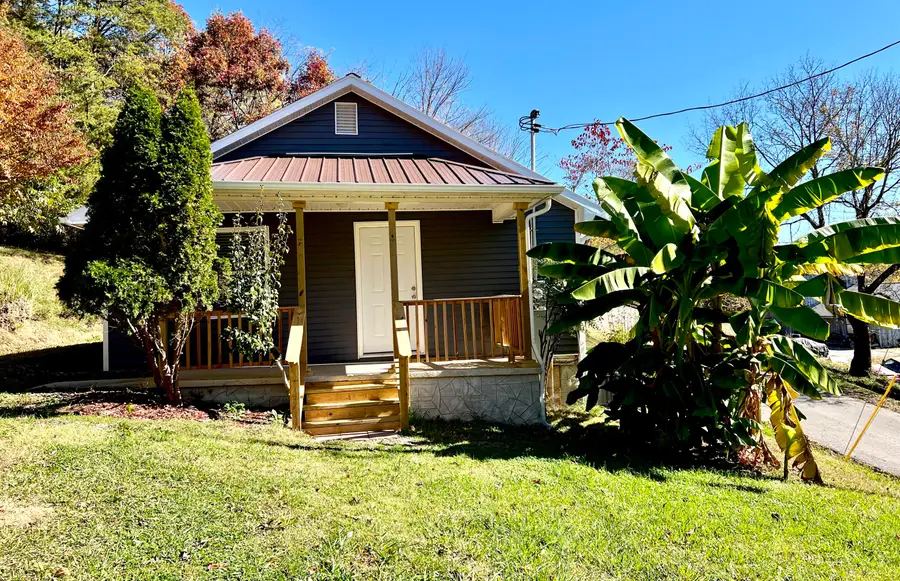 542 Birch Street, Newport, TN 37821 - Image #2