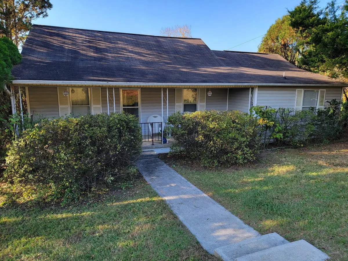 4066 Lakeshore Drive Drive, Bean Station, TN 37708 - Image #1