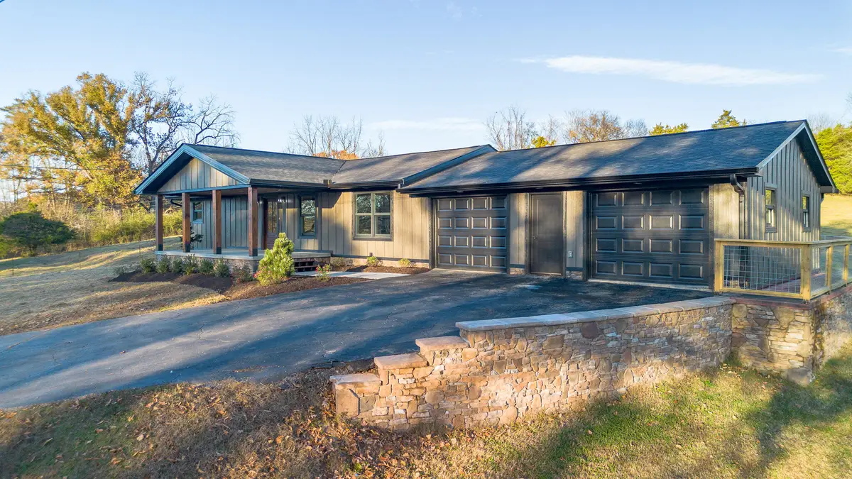 1437 Beacon Rd, Talbott, TN 37877 - Image #1