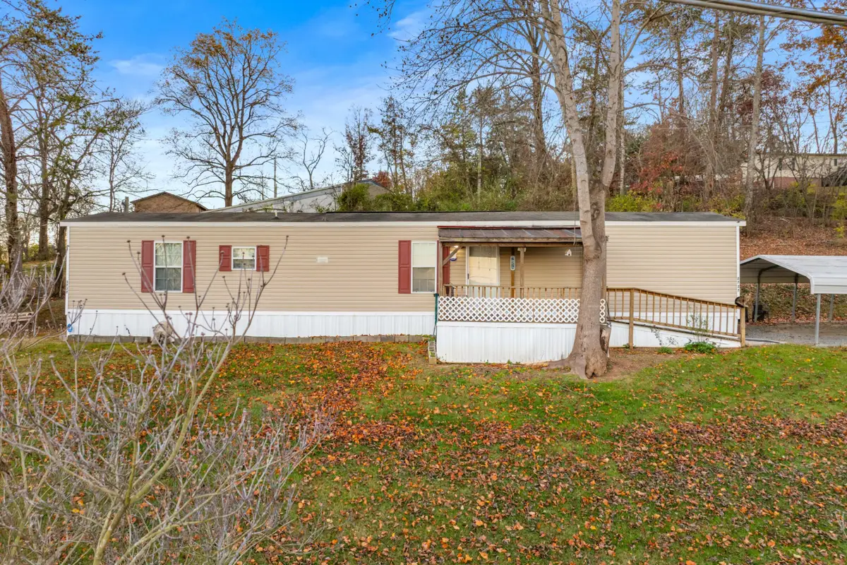 2727 Highland Cir Circle, Kodak, TN 37764 - #1