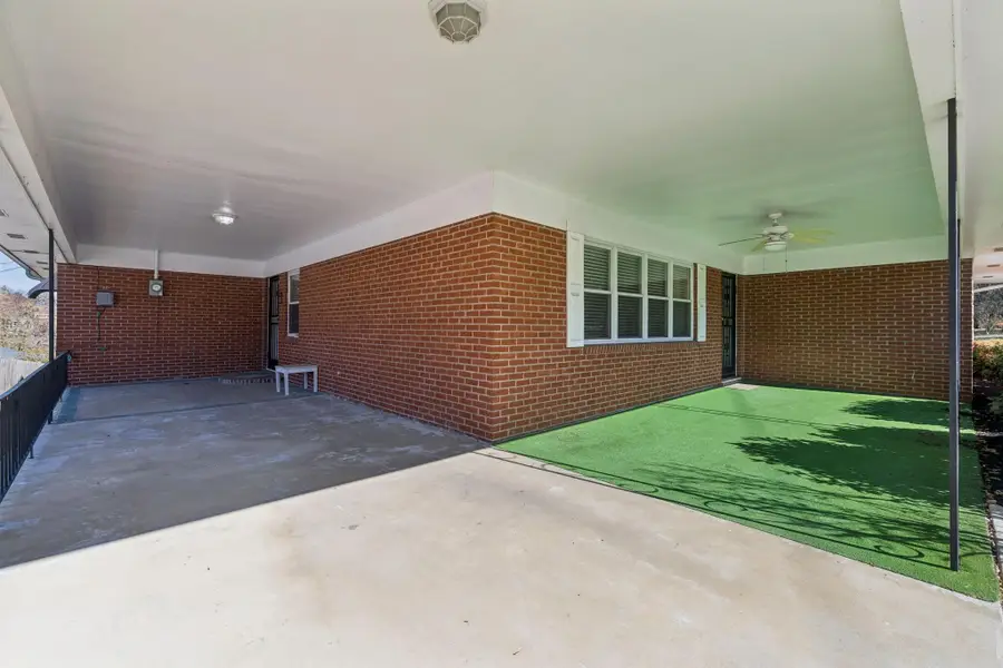 832 E Ellis Street, Jefferson City, TN 37760 - Image #2