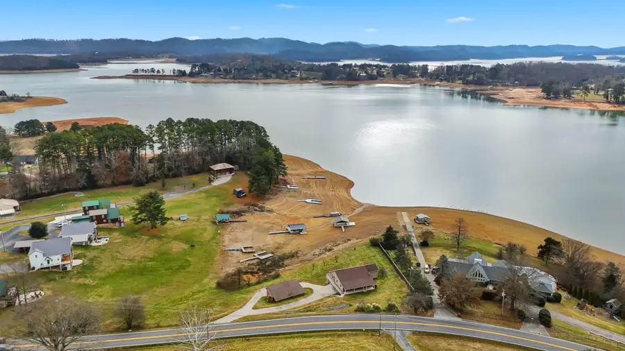 2515 Lakeshore Road, Bean Station, TN 37708 - Image #2