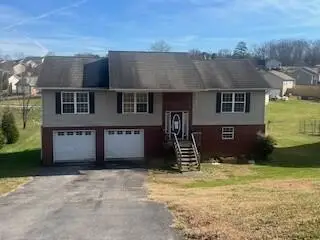 1465 Jasmine Trail, Sevierville, TN 37862