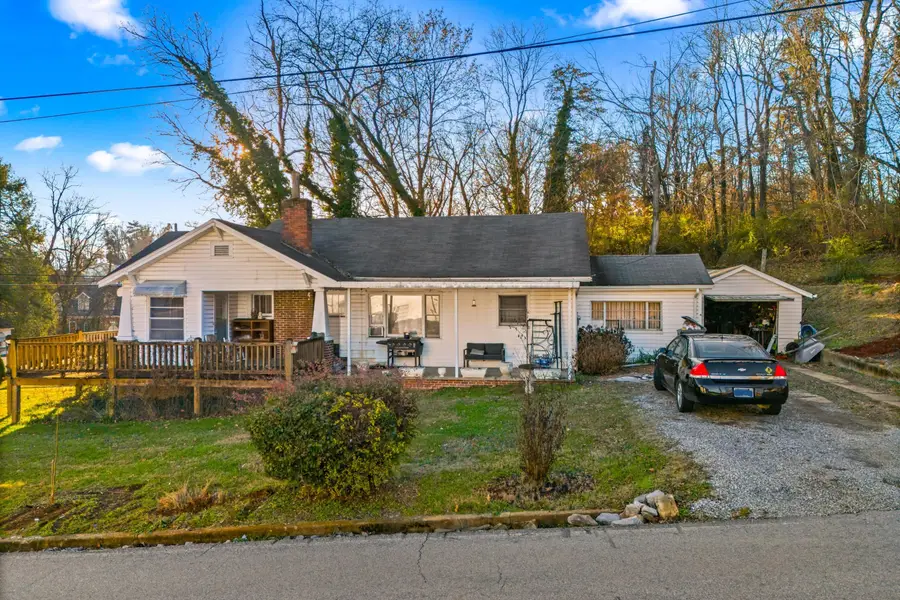 1103 Academy Circle, Dandridge, TN 37725 - Image #3