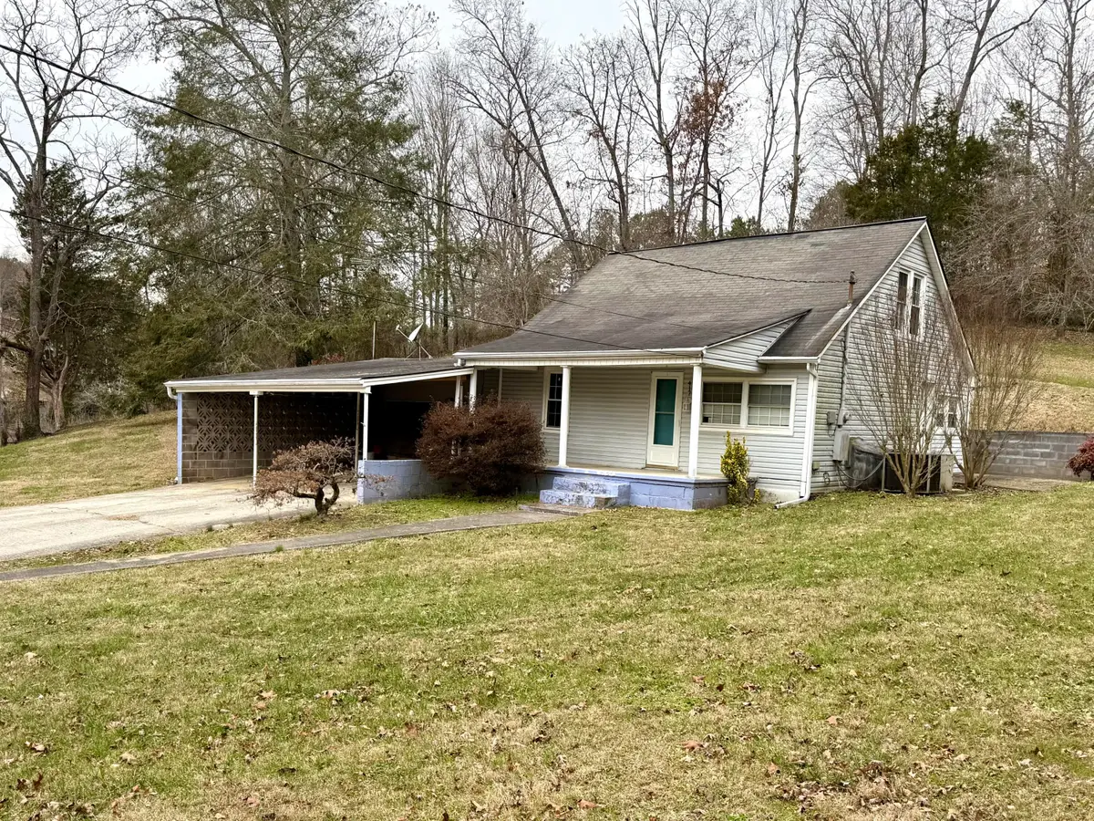 417 Wolfe Road, Luttrell, TN 37779 - Image #1