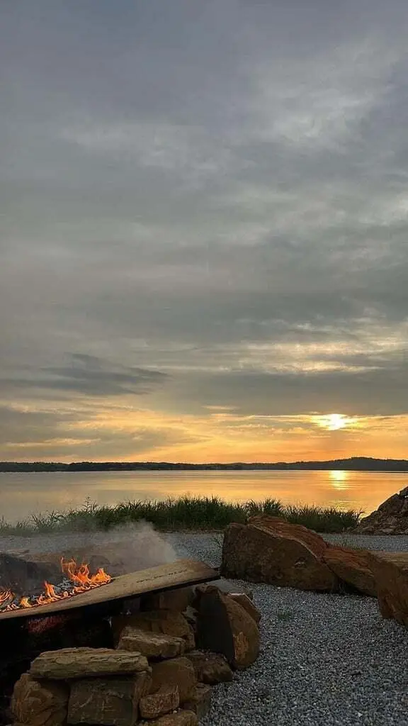 915 Stoneway Court, White Pine, TN 37890