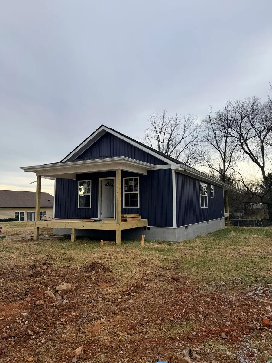 742 Seymour Street, Morristown, TN 37813 - Image #2