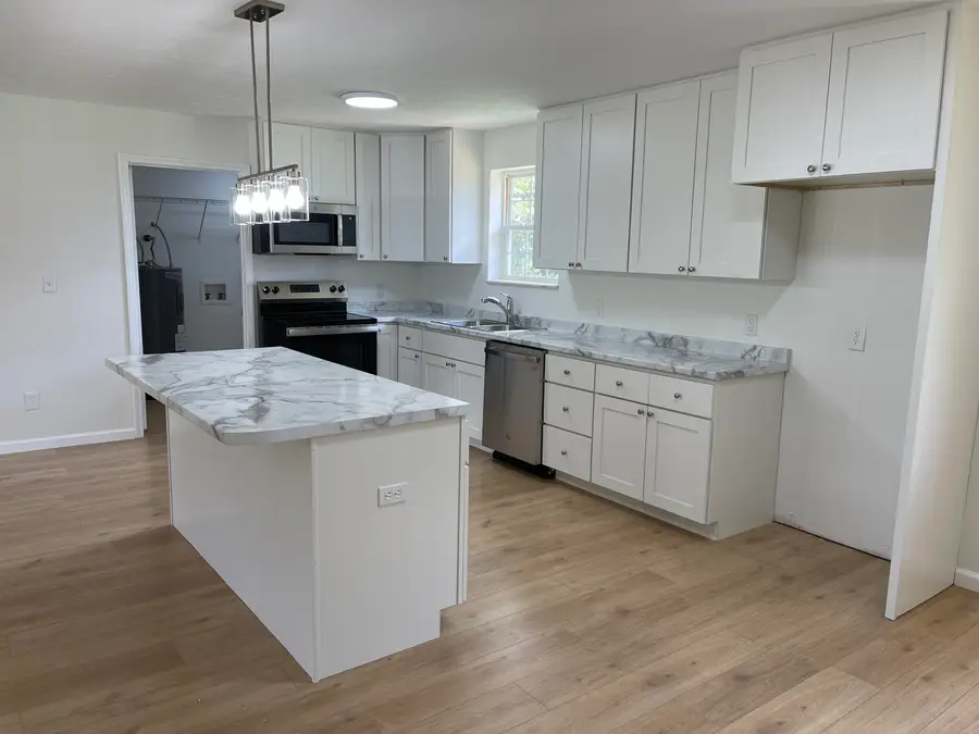 825 Quiet Oaks Way, Dandridge, TN 37725 - #2