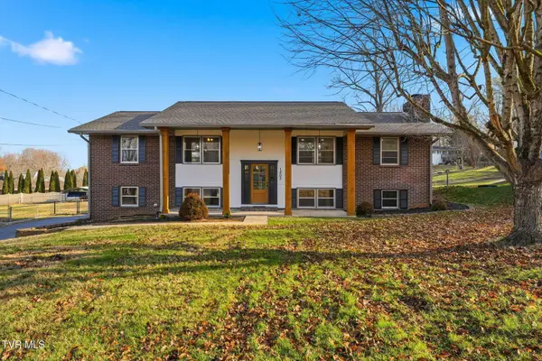 1203 Beechwood Drive, Johnson City, TN 37604