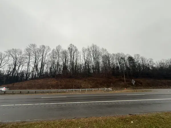 00 W Andrew Johnson Highway, Greeneville, TN 37745