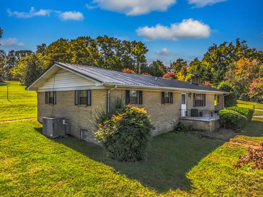 583 Silver City Road, Whitesburg, TN 37891 - Image #3