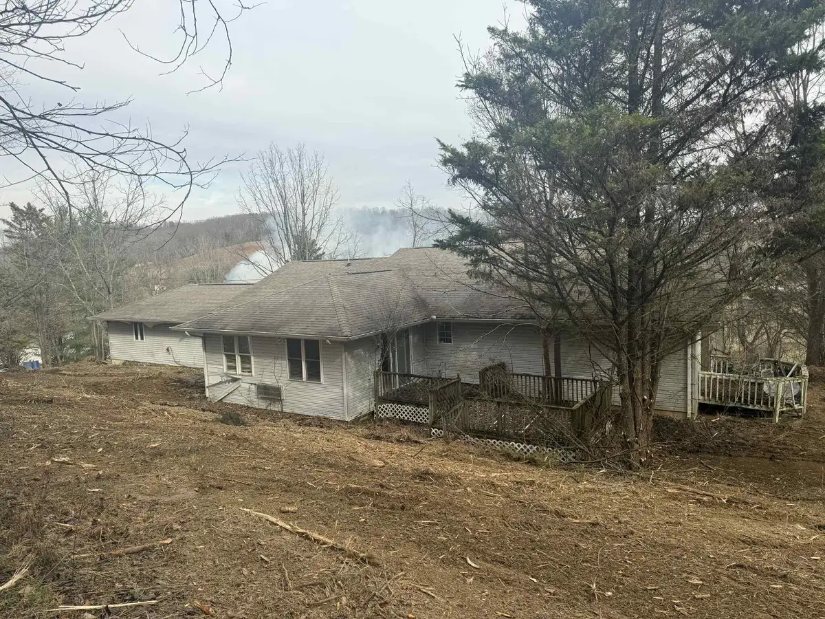 123 Wayne Shoffner Lane, Maynardville, TN 37807 - Image #1