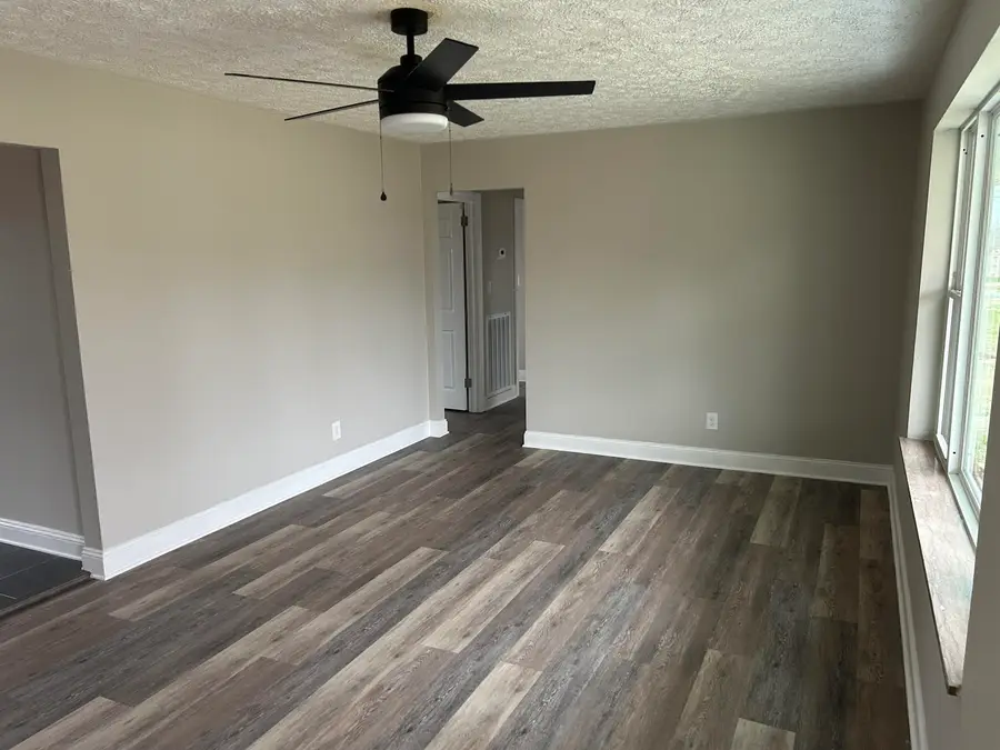 413 English Drive, Talbott, TN 37877 - Image #2