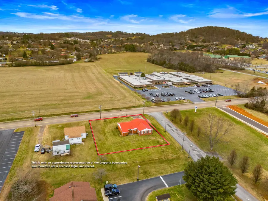 426 W Economy Road, Morristown, TN 37814 - Image #3