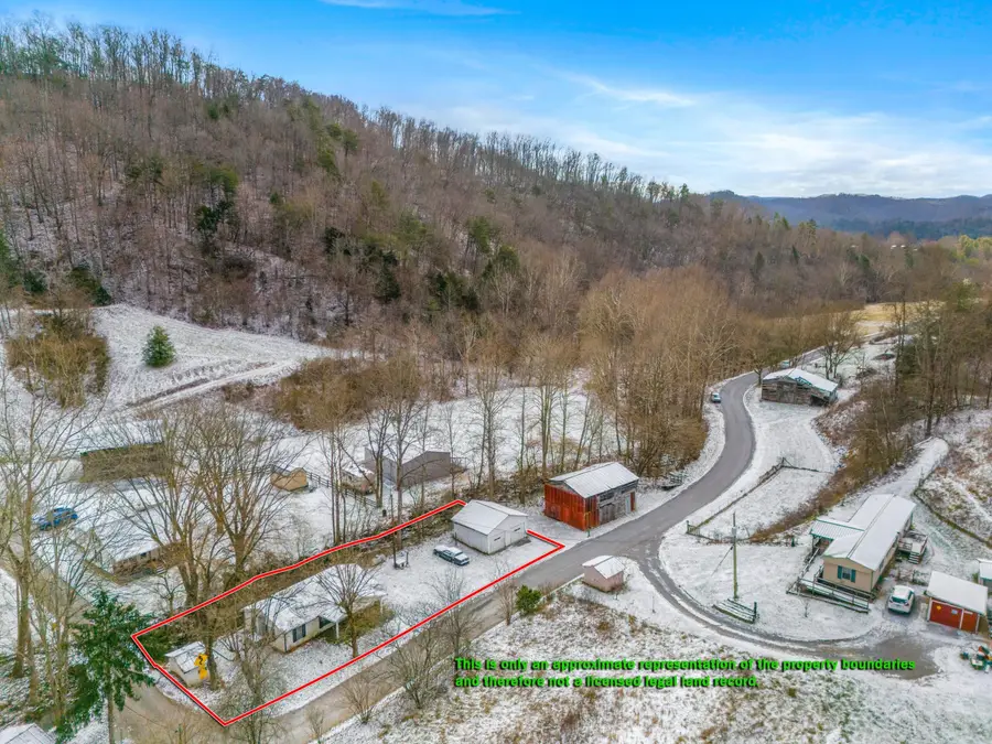 848 W Short Mountain Road, Sneedville, TN 37869 - Image #2